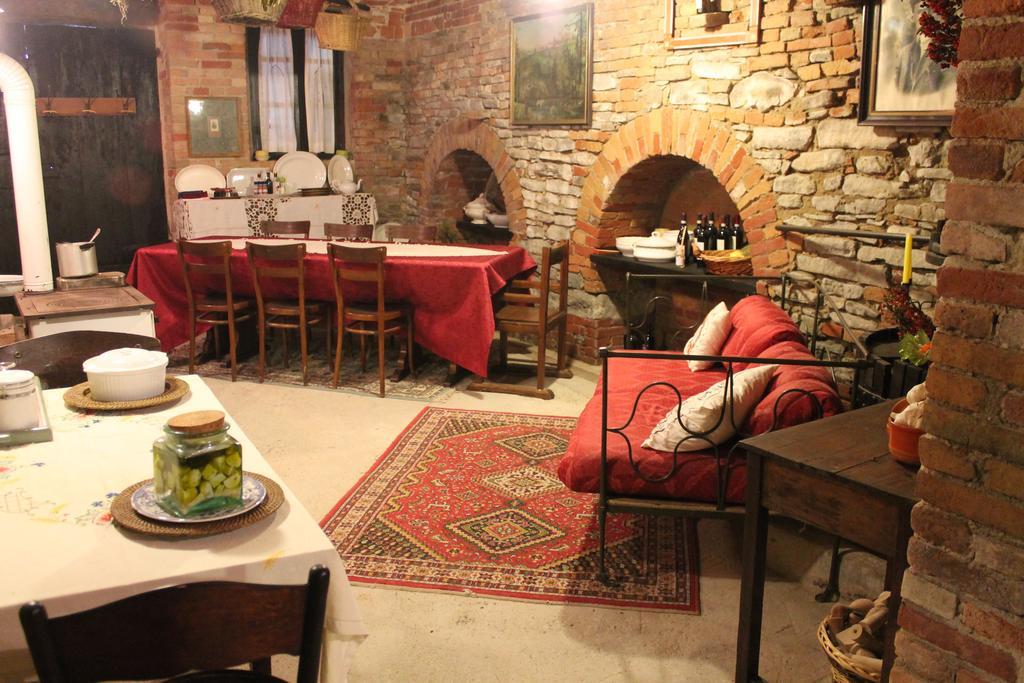 Pensjonat Casa Giuliana Calosso Zewnętrze zdjęcie