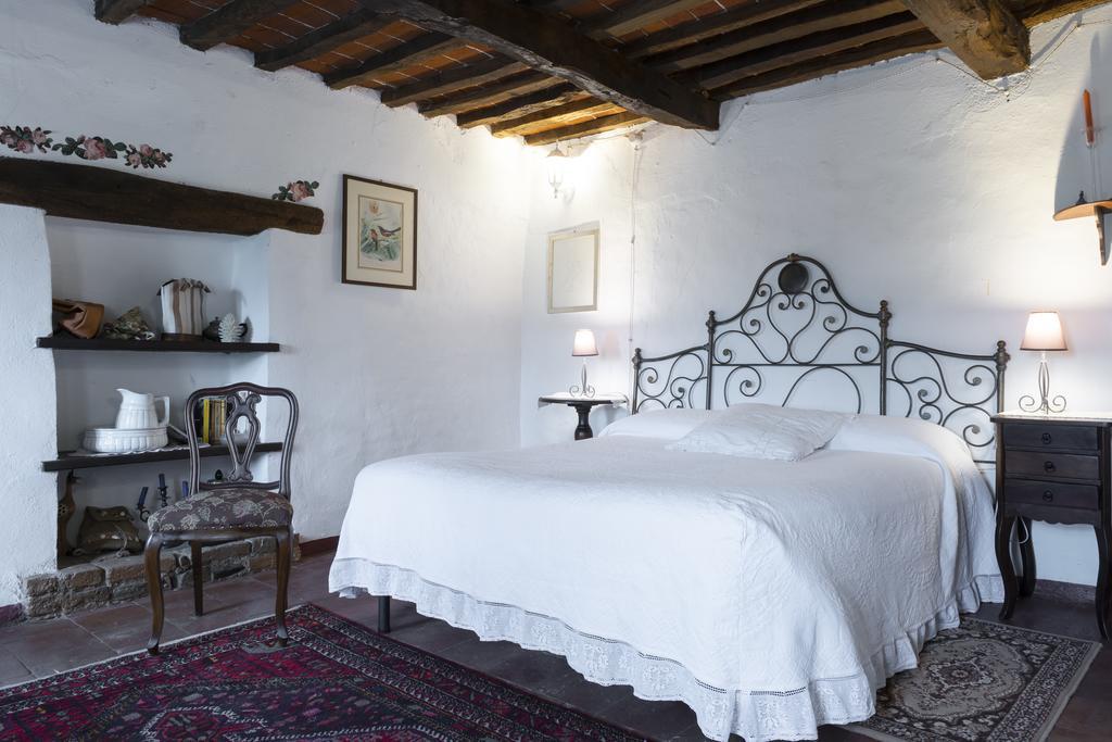 Pensjonat Casa Giuliana Calosso Zewnętrze zdjęcie