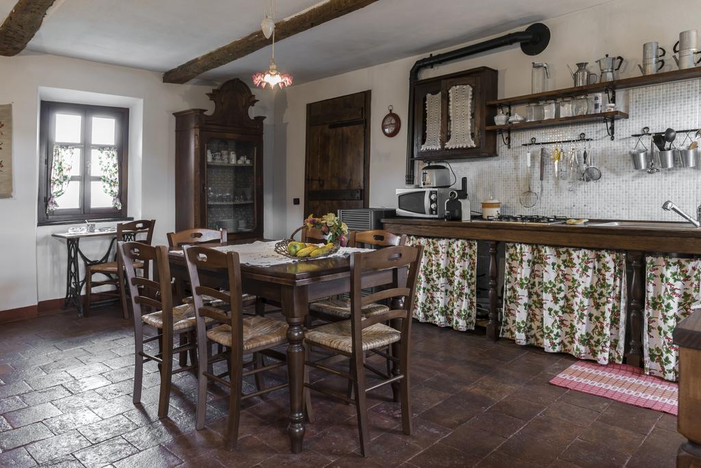 Pensjonat Casa Giuliana Calosso Zewnętrze zdjęcie
