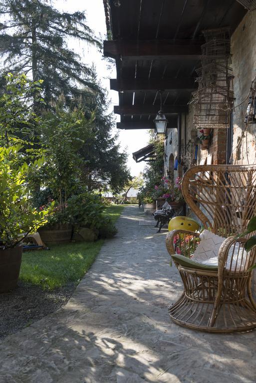 Pensjonat Casa Giuliana Calosso Zewnętrze zdjęcie