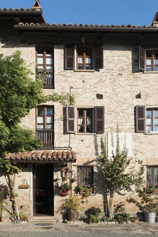 Pensjonat Casa Giuliana Calosso Zewnętrze zdjęcie